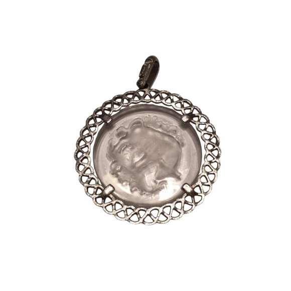 Vintage Trifari Taurus Zodiac Pendant - Picture 2 of 3